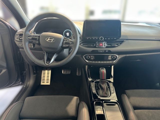 Fahrzeugabbildung Hyundai i30 N Line Mild-Hybrid 1.5 T-GDI Sitz-Paket+Pano