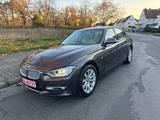 BMW 320d *Modern Line - 1.Hand* - BMW 320 aus 2012: 320d