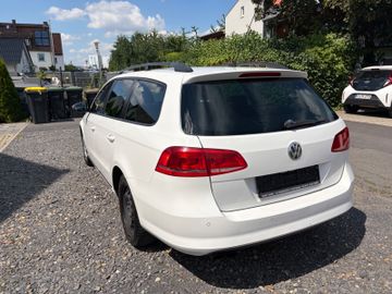 Volkswagen Passat Variant - 12
