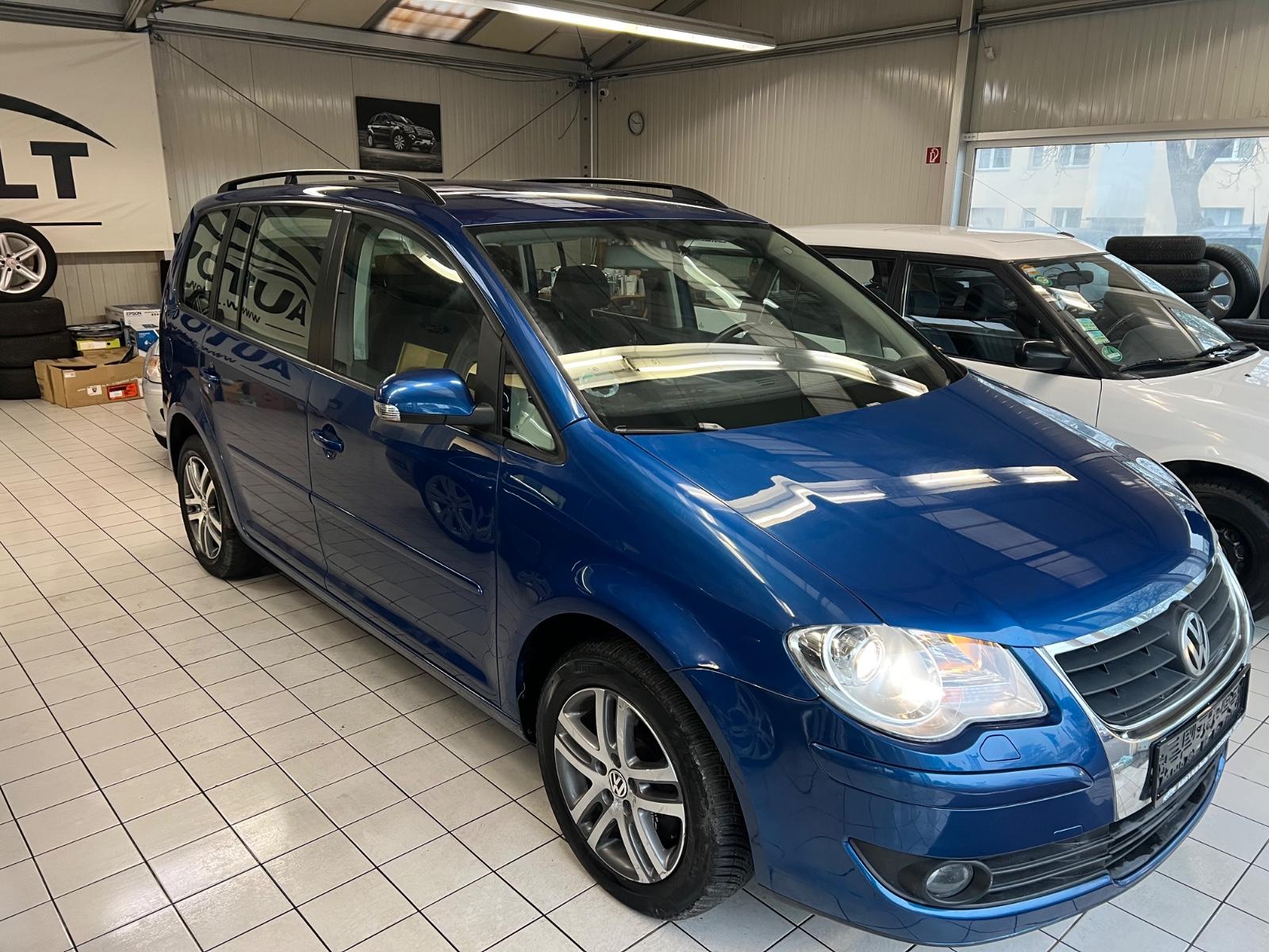 Volkswagen Touran Trendline*TÜVneu*Service*7-Sitz*Klima*