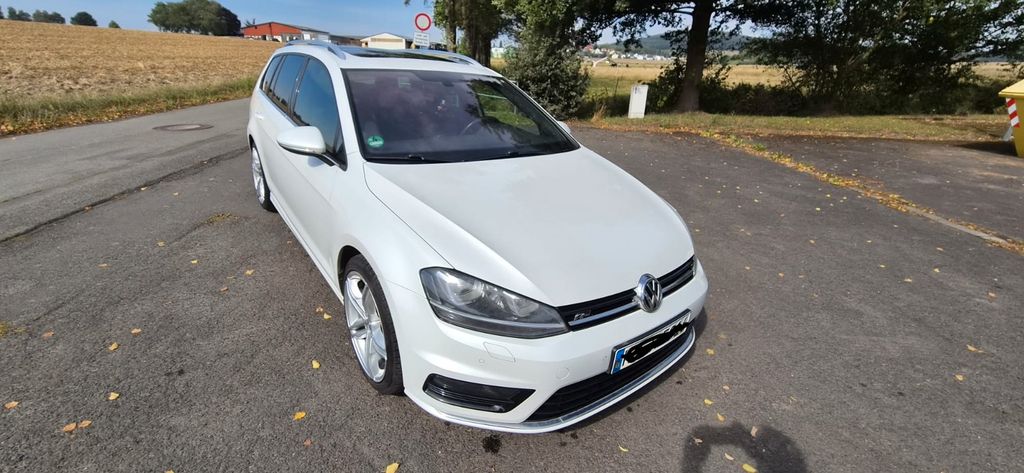 Image of Volkswagen Golf