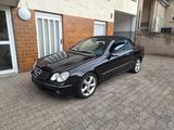 Mercedes-Benz CLK 320 AVANTGARDE - Mercedes-Benz CLK 320: Avantgarde