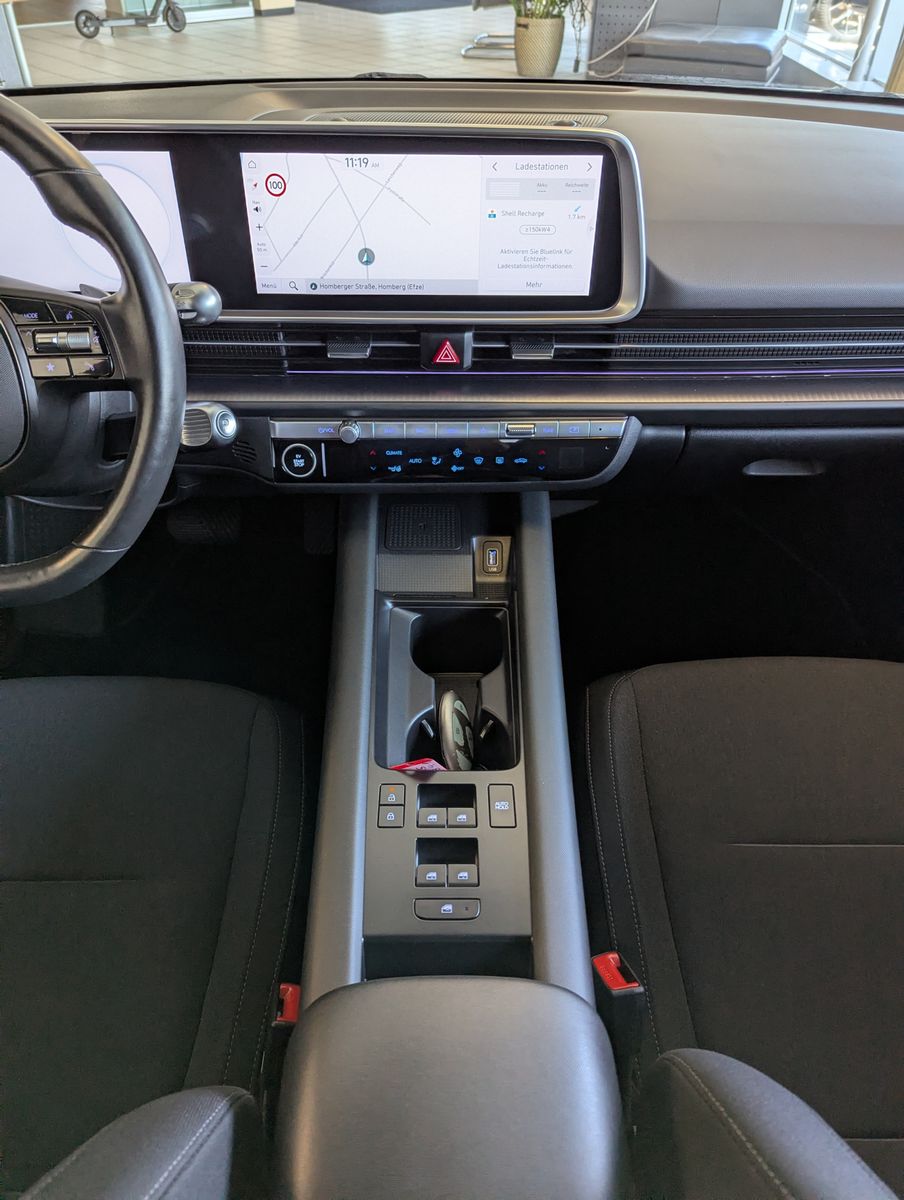 Fahrzeugabbildung Hyundai Ioniq 6 Dynamiq 77,4 kWh Kamera LED 95% SOH