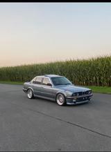 BMW e30 320i MTechnik 1  Tausch Wohnmobil - BMW 320 aus 1987: 320i
