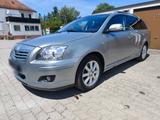Toyota Anensis 2.0 D4D Voll Leder Xenon AH... - Toyota Avensis aus 2008: Kombi