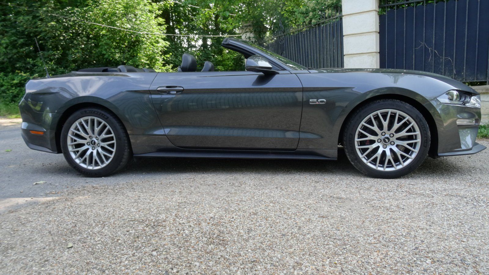 Ford Mustang (GT 5.0 Convertible COC/Navi/B&O/Sitzhzg)