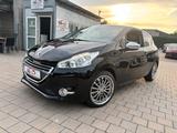 Peugeot 208 Allure Navi,Leder,Temp,Sitzh,61000 Km - Peugeot 208 in Karlsruhe