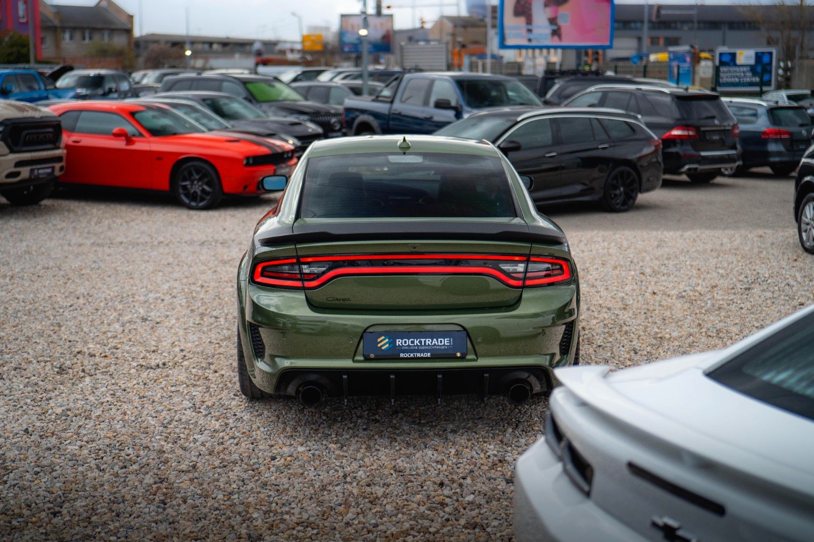 Fahrzeugabbildung Dodge Charger 6.4 V8 SRT 392 SCATPACK SWINGER WIDEBODY