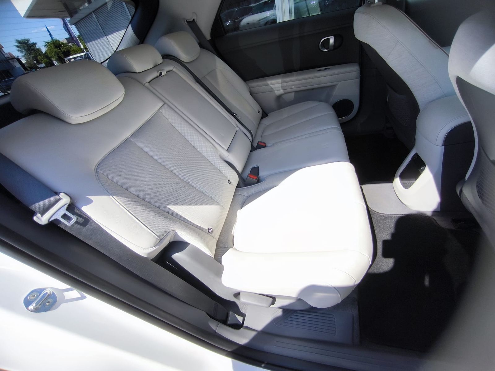 Fahrzeugabbildung Hyundai Ioniq 5 Techniq LEDER+NAVI+LED+SHZ+KAMERA+ACC+