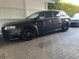 Audi RS4 4.2 quattro Avant - - Audi RS4