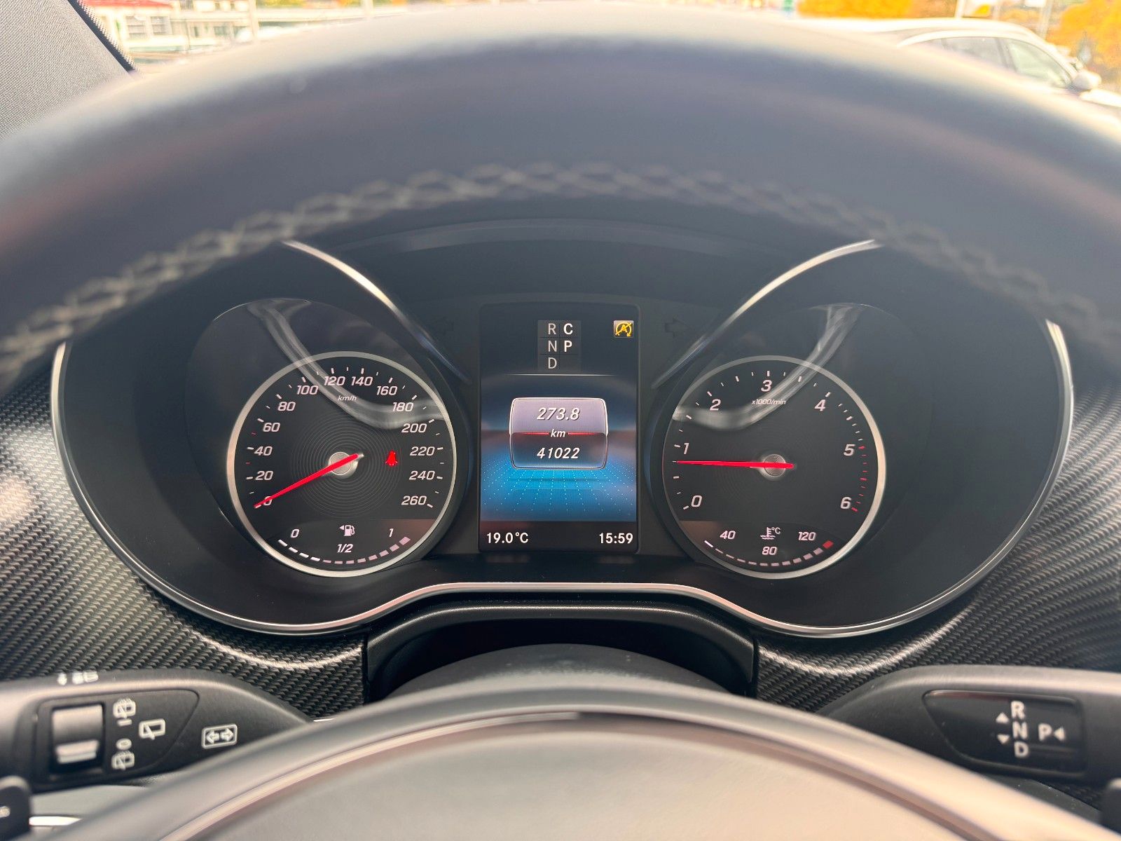 Fahrzeugabbildung Mercedes-Benz V 300 d AVA ED AMG AHK2,5to DISTRONIC