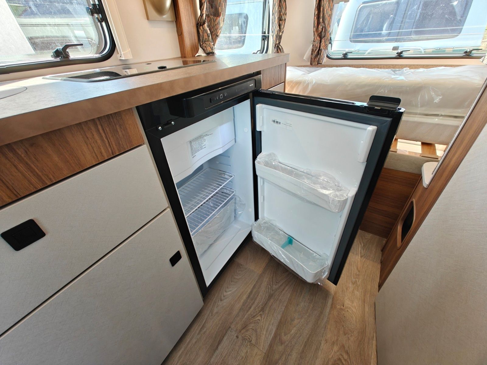 Fahrzeugabbildung HYMER / ERIBA / HYMERCAR Touring 550 Legend - Modell 2025! -