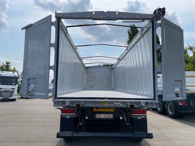 Fahrzeugabbildung Wielton Bulk Master 3-Achs-Kippsattelauflieger 47 cbm