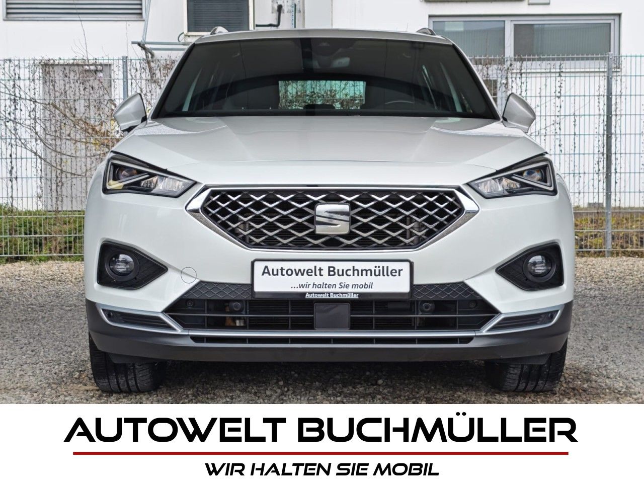 Gebrauchtwagen Seat Tarraco Tarraco 2.0 TDI DSG,4×4,PANO,AHK,7-SITZER,KAMERA in Nersingen