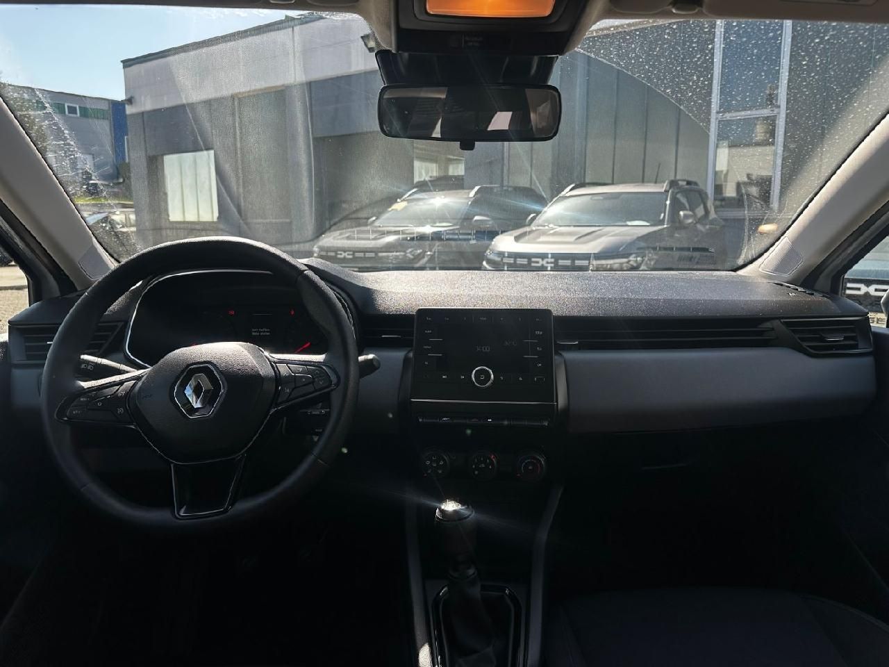 Fahrzeugabbildung Renault Clio Life SCe 65