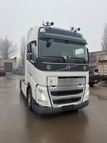 Volvo 1x FH500 TC FULL ADR