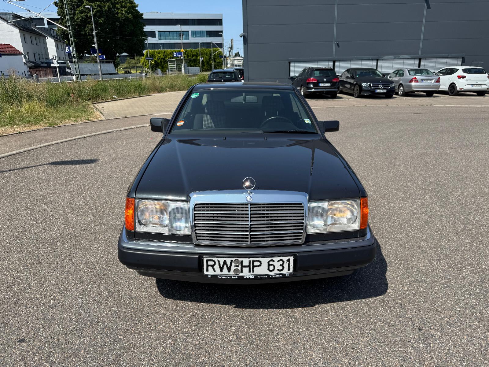Mercedes-Benz CE 220 W124 Coupe Automatik Klima 1.Hand Tüv 28