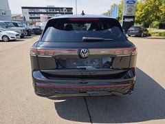 VW Tiguan R-Line 2.0 TDI 193PS 4Motion #AHK #PANO VW Tiguan R-Line 2.0 TDI 193PS 4Motion #AHK #PANO