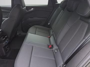 2026 AUDI Q4 E-TRON 缩略图 16
