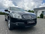 Nissan Qashqai+2 2.0,Panorama,Navi,Kamera - Nissan Qashqai+2 aus 2010