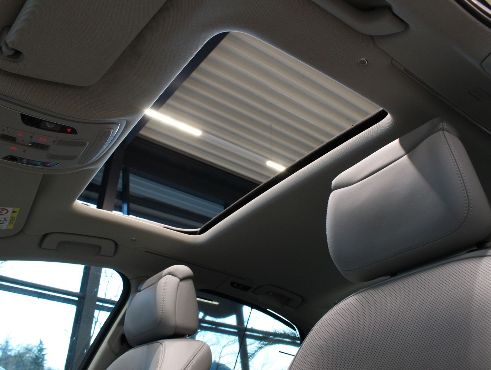 Fahrzeugabbildung Audi A8 4.0 TFSI tiptronic quattro*1.Hand Matrix-LED