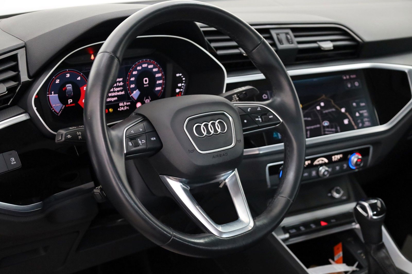 Fahrzeugabbildung Audi Q3 Sportback 35 TDI ,Navi,LED,Kamera,Carplay,ACC