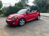 Volkswagen Beetle 2.0 TDI BMT Cabriolet in TOP-Zustand - Volkswagen Beetle: Rot, Cabrio