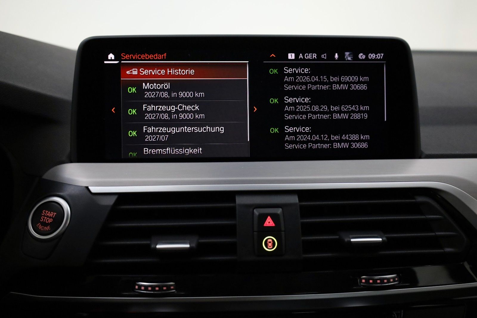 Fahrzeugabbildung BMW X4 xDrive 20 d xLine,Navi,SH,Kamera,H&K,Panorama