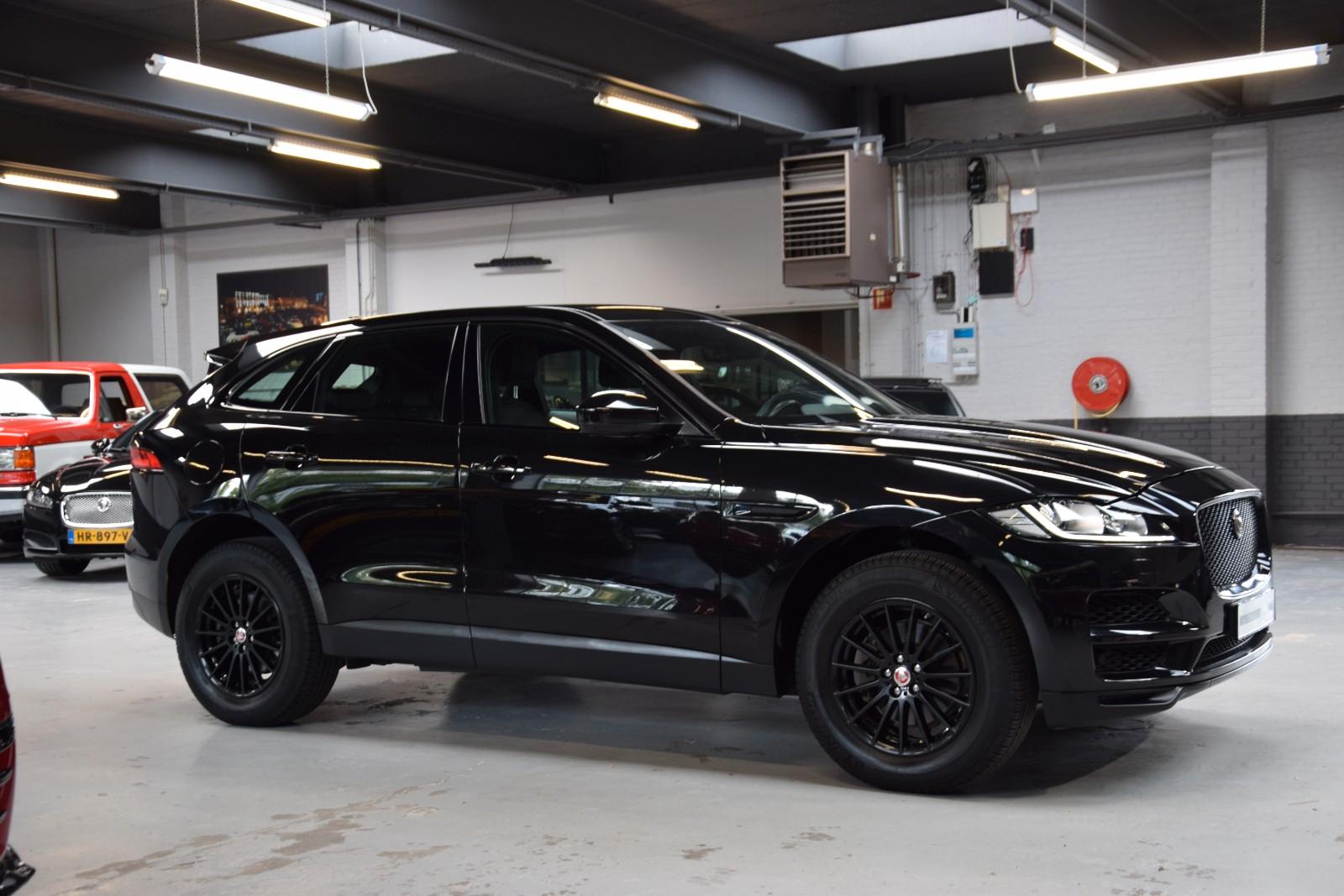 Jaguar F-PACE Prestige AWD Navi|Leder