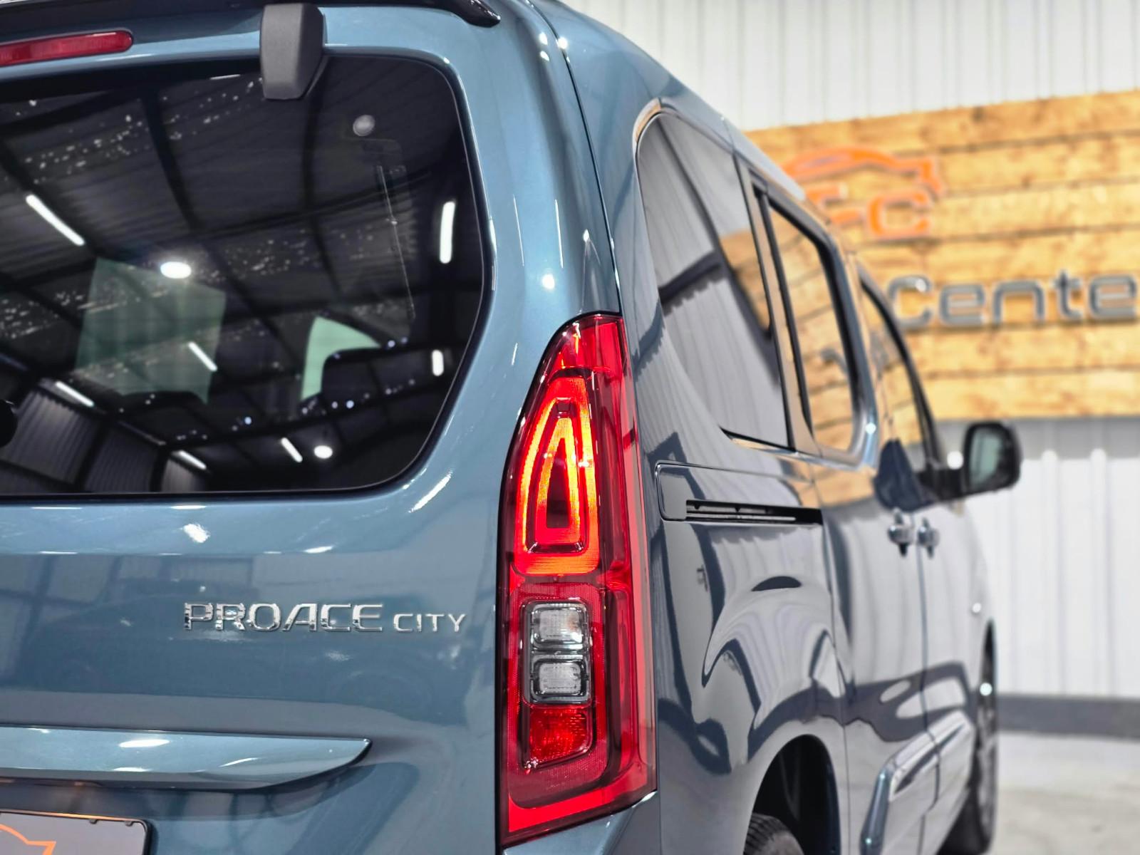 Toyota Proace (Verso) City Team/1.Hd/LED/Navi/Garantie