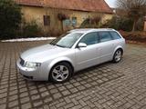 Audi A4 1.8 T quattro Avant
