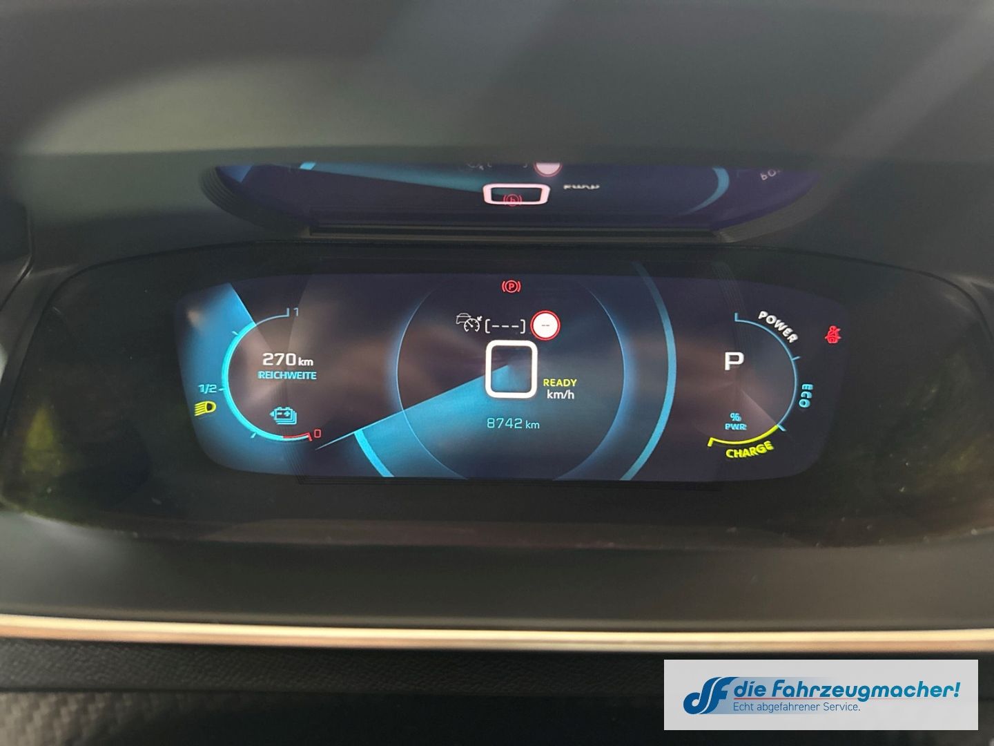 Fahrzeugabbildung Peugeot 2008 e- Allure Pack Navi LED Apple CarPlay Andro