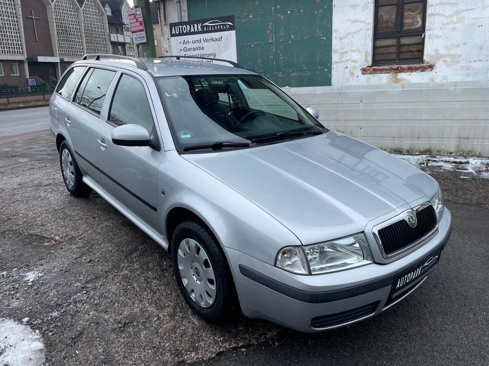Skoda 1.6 Tour Combi / 2.Hand / Klimaauto. / AHK / PDC