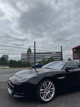 Jaguar F-Type 5.0 V8 R AWD *GARANTIE*Keyless*Sound*Pano - Jaguar F-Type mit Benzin-Antrieb: Coupé