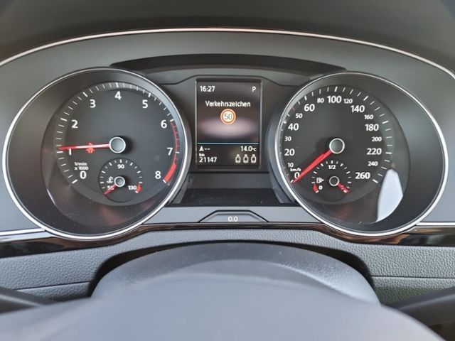 Fahrzeugabbildung Volkswagen Passat Variant 2,0 TSI DSG BUSINESS AHK EASY OPE