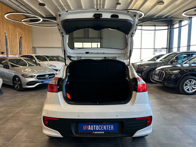 Kia Rio Dream Team *Kamera*Lenkradheizung*