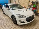 Hyundai Genesis 3.8 V6 GDi HTRAC Automatik - - Hyundai Genesis: Limousine
