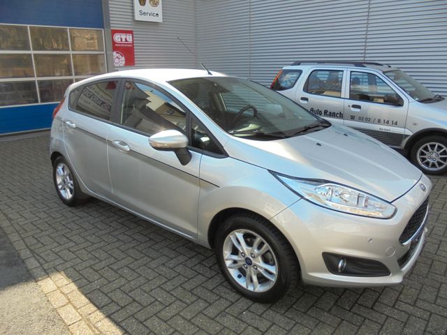 Ford Fiesta  60kW TITANIUM BESTE AUSTATT. NUR 55000KM