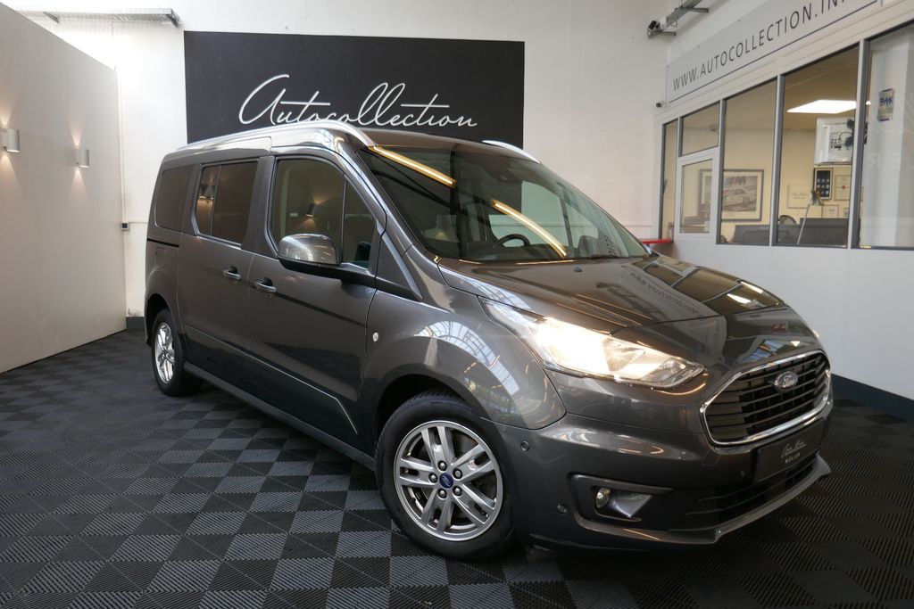Image of Ford Grand Tourneo