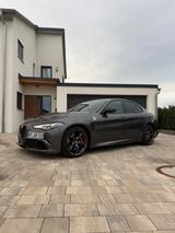 Alfa Romeo Giulia 2.9 V6 Bi-Turbo 375 kW AT8 Quadrifoglio