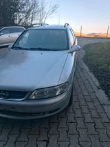Opel Vectra B Caravan 1.8l 16v 116ps - Opel Vectra aus 2000: Kombi