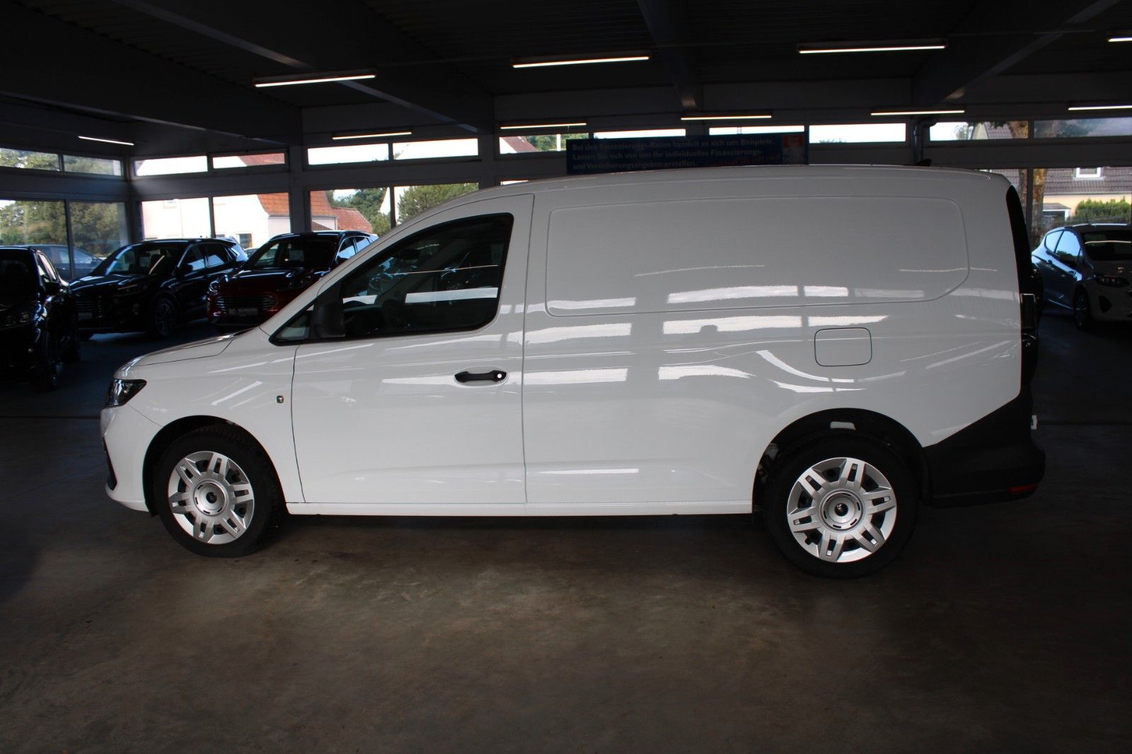 Fahrzeugabbildung Ford Transit Connect TREND L2 Lang AHK IACC NAVI uvm.