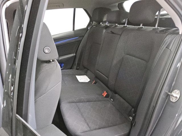 Volkswagen Golf - Bild 6