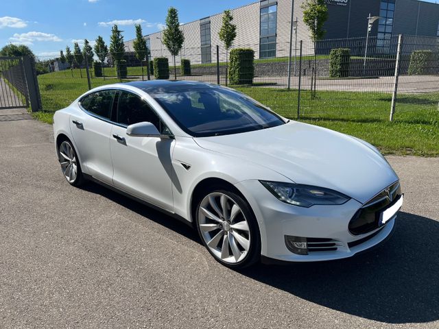 Tesla Model S 85D Kein FREE SC