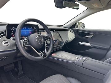 Mercedes E 200 - 9