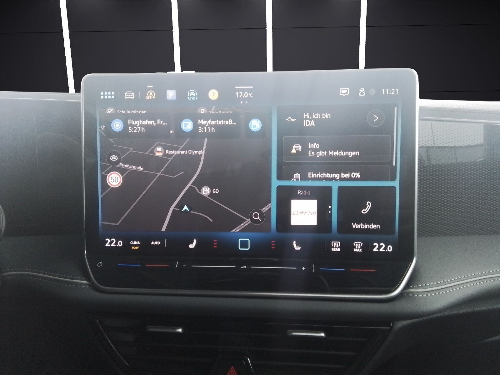 Fahrzeugabbildung Volkswagen Passat eTSI DSG LED ACC NAVI TRAILERASSIST