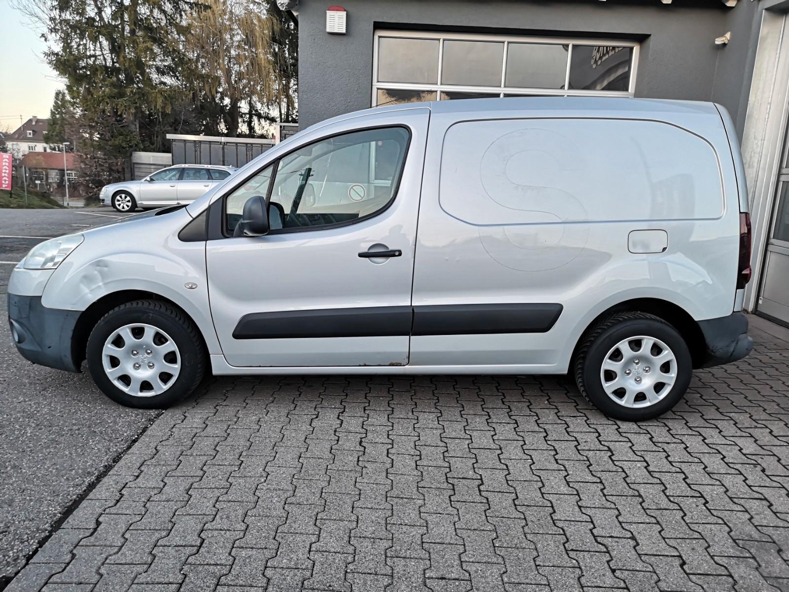 Peugeot Partner L1 Komfort 1.HAND KLIMA PARKTRONIK EURO5