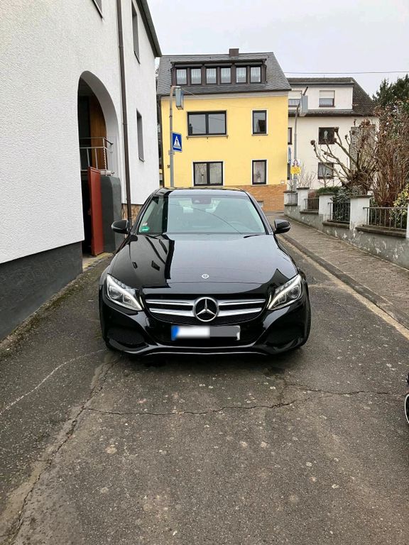 Image of Mercedes-Benz C 180