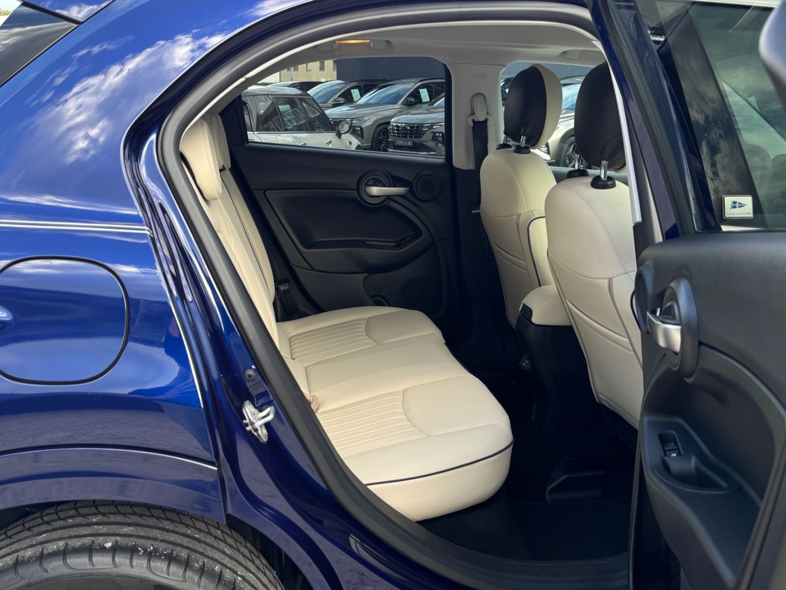 Fahrzeugabbildung Fiat 500X 1.3 FF Yacht Club Capri Faltdach CarPl. CAM