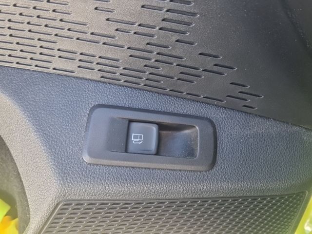 Fahrzeugabbildung SKODA Octavia Combi 1.4 TSI iV RS 180KW NAVI COLUMBUS